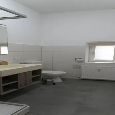 Im Zentrum Von Ballenstedt, Cleaning Included *