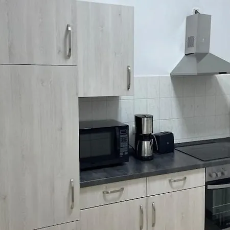 Im Zentrum Von Ballenstedt, Cleaning Included Apartman